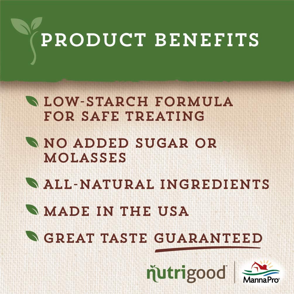 Manna Pro NutriGood Low-Sugar Apple Snax Horse Treats, All-Natural, No Added Sugar or Molasses, Low-Starch Formula, Ideal for Horses with Metabolic Needs, 4 lb Bag